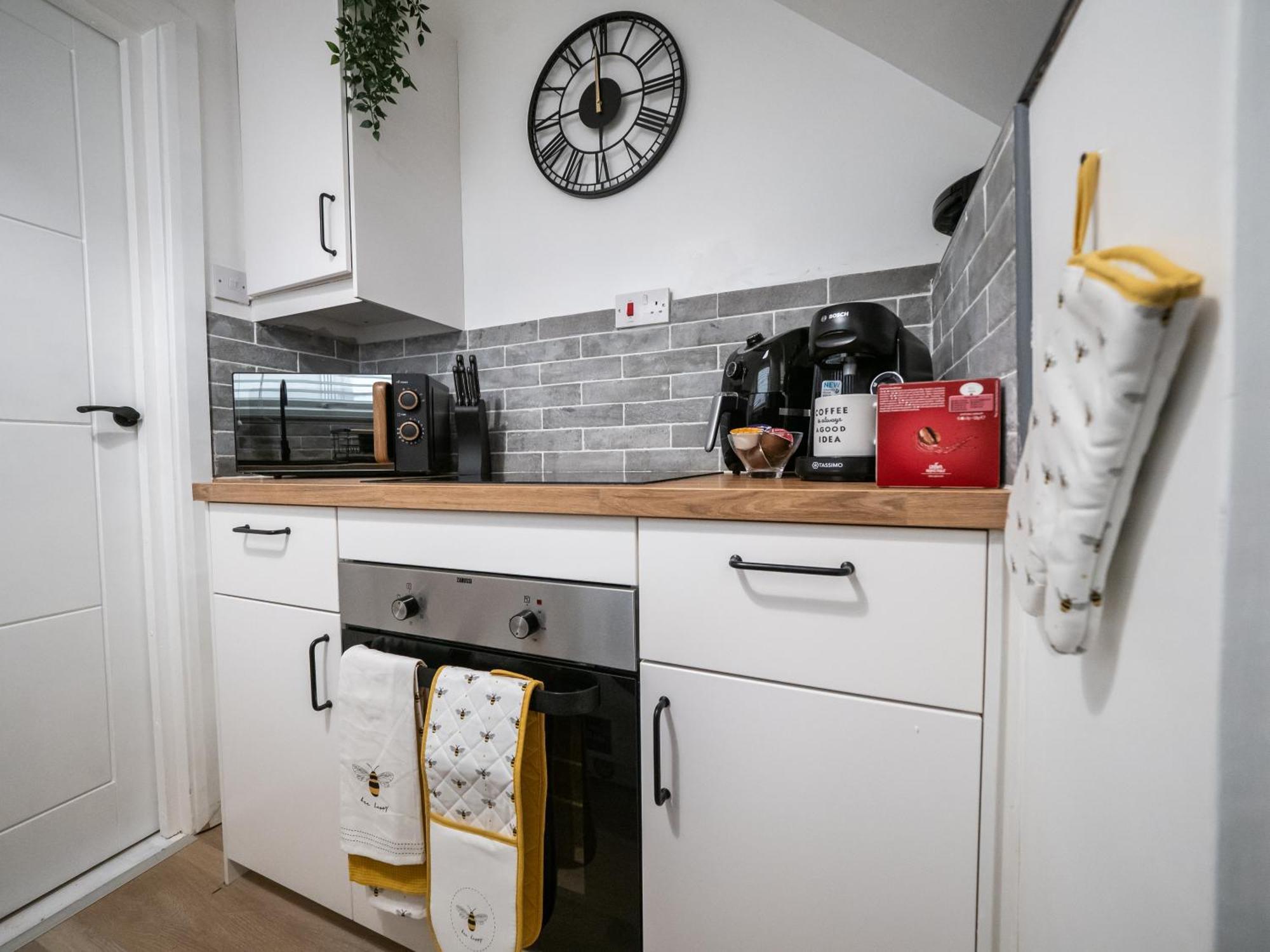Apartmán Seaside Retreat: Luxury 1-Bed, Free Parking Portsmouth Exteriér fotografie